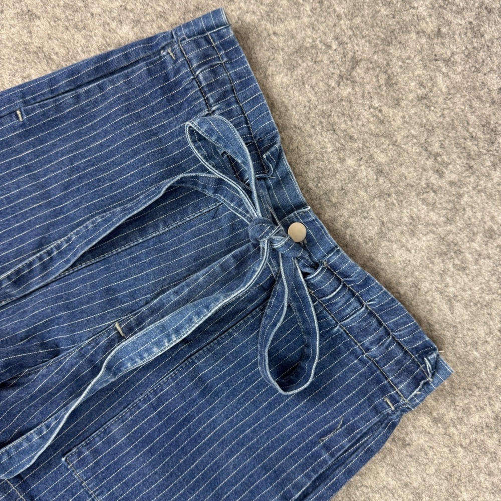 Obey Women Blue Railroad Hickory Stripe Denim Shorts Belted High Rise Size 30